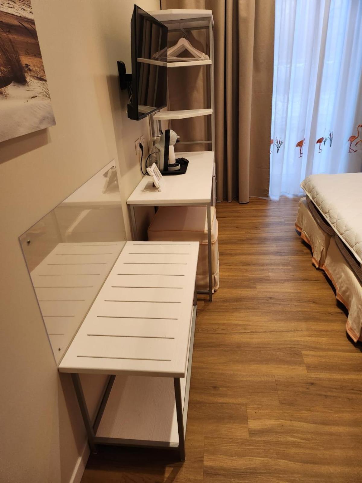 Berry Rooms Кальяри Экстерьер фото