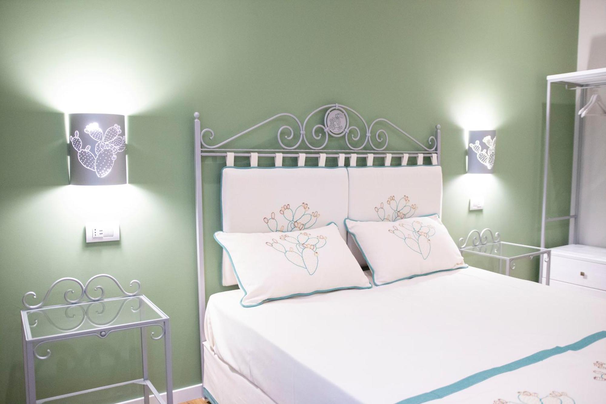 Berry Rooms Кальяри Экстерьер фото